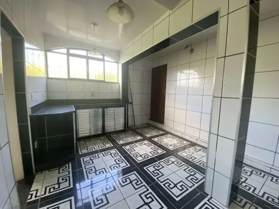 Imagem Casa Antiga com Alma e Charme no Coração de Barbacena!