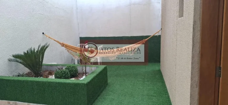 Imagem VENDO 2 SOBRADOS COM 5 DORMITÓRIOS, ESCRITÓRIO, ÁREA GOURMET, COZINHA COM ILHA CENTRAL E PLANEJADOS, AO LADO DO METRO JABAQUARA. TERRENO 300m2.