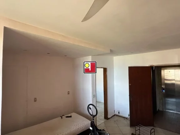 Imagem Vendo 1 suíte+depd, frontal mar, alto, vista maravilhosa, porteiro 24h, 2 vagas, ônibus, clube, piscina, sauna, churrasqueira, futebol, ginasio esport