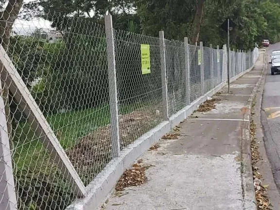 Imagem Lotes COMERCIAIS - RESERVA do Loteador, últimas unidades - Km 36 R Tavares!