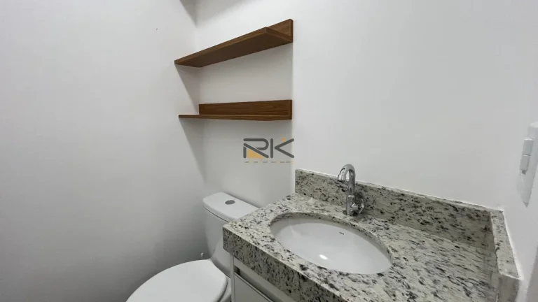 Imagem APARTAMENTO À VENDA NA PRAIA GRANDE COM 1 DORMITÓRIO,SALA DE ESTAR E JANTAR