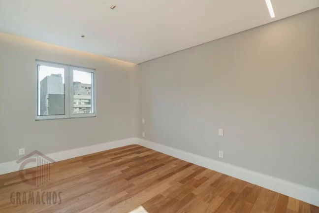 Imagem Apartamento de Alto Padrão com 270m² | Rua Bela Cintra no Jardim América