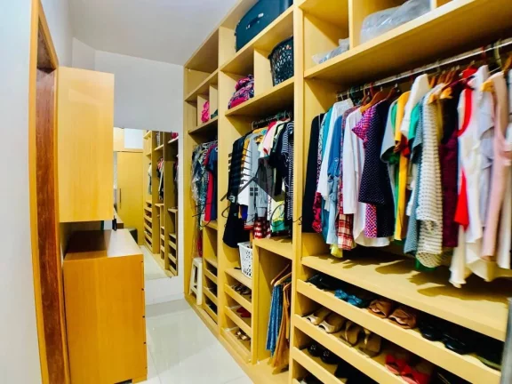 Imagem Casa 5 Quartos Bairro Bandeirantes