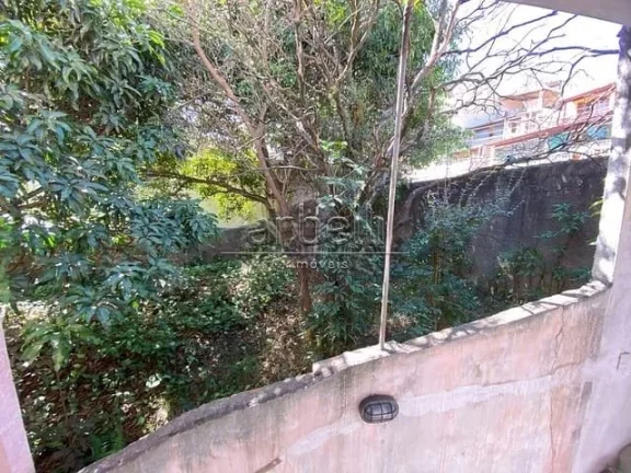 Imagem Terreno com 300 m² em localização residencial. Excelente para construção de 2 casas geminadas o...