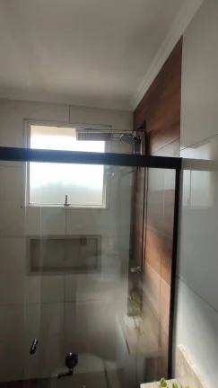 Imagem Casa de Condomínio Sobrado de 120 metros 3 Dormitorios e 2 Vagas de Gargens