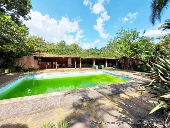 Imagem Linda casa estilo Granja Viana - Térrea e muito verde