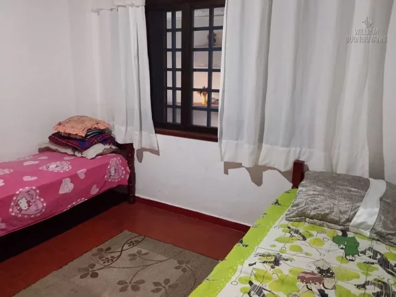 Imagem Casa térrea com 3 dormitórios em Mongaguá