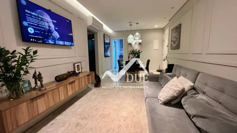 Imagem Lindo Apartamento à venda 2 quartos com dependência no Embaré em Santos