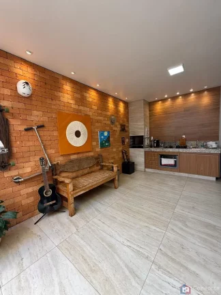 Imagem Casa à Venda no Condomínio Boungaville – 4 Quartos, 180m²