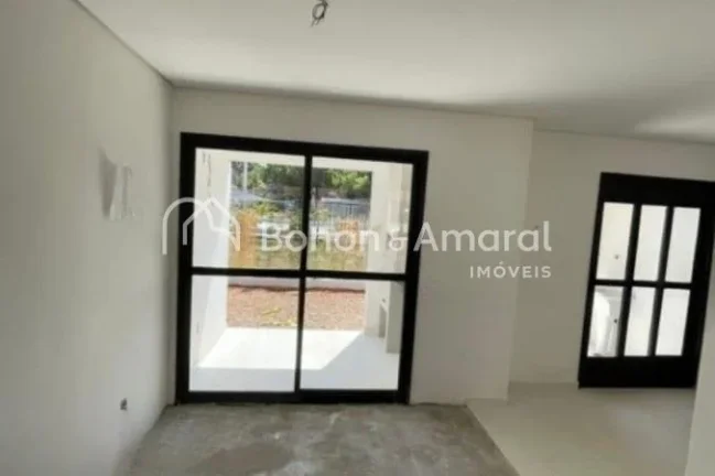 Imagem Em localização privilegiada no bairro Betel, em Paulínia, esta casa de projeto moderno conta com ...