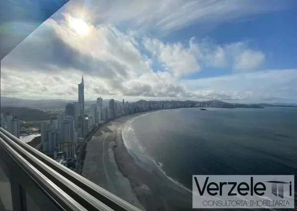 Imagem Frente ao Mar para Venda em Balneário Camboriú / SC no bairro Centro