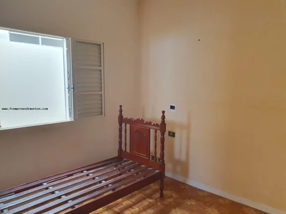 Imagem Casa para Venda em Limeira, Jardim Morro Azul, 3 dormitórios, 2 banheiros, 3 vagas