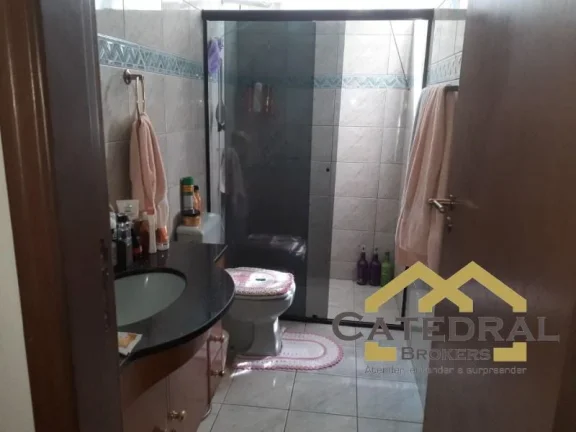 Imagem Casa com 03 dormitórios em 144m² à Venda por R$700.000,00 - Jardim das Carpas - Jundiaí/SP