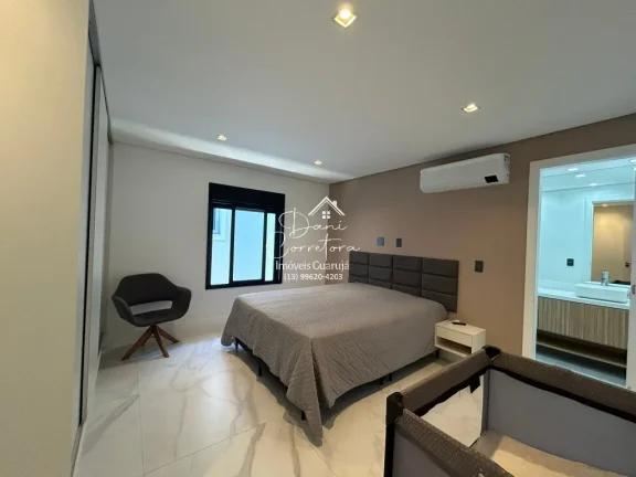 Imagem Luxuosa Casa nova e atualizada em Condomínio à Venda no Jardim Acapulco, Guarujá-SP: 6 Quartos, 6 Suítes, 3 Salas, 7 Banheiros, 6 Vagas, 530m²