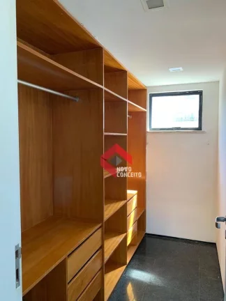 Imagem Apartamento à venda, 195 m² por R$ 650.000,00 - Guararapes - Fortaleza/CE