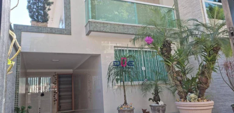 Imagem Casa com 3 dormitórios à venda, 277 m² por R$ 1.850.000 - Campo Grande - Santos/SP
