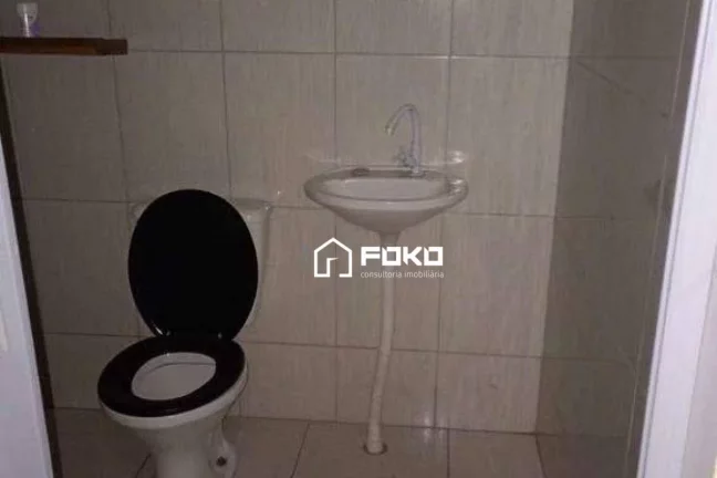 Imagem Casa com 2 dormitórios para alugar, 100 m² por R$ 1.150,00/mês - Cidade Soberana - Guarulhos/SP