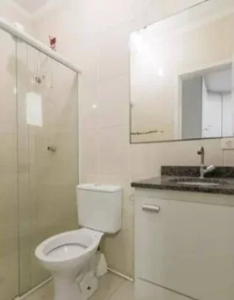 Imagem Casa assobradada residencial, bem distribuída e pronta para morar.