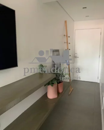 Imagem Apartamento em Pinheiros com 70m² totalmente reformado com muita luz natural.