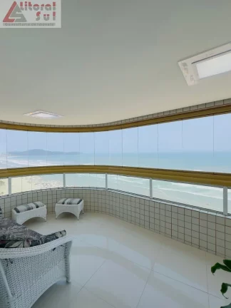 Imagem Apartamento 03 suites, alto padrão, 02 vagas de garagem privativas 156 m2 de frente para o mar, área total 233 m2 e vista total para o mar,