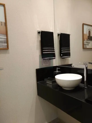 Imagem More a próximo ao SHOPPING CURITIBA! Apartamento 3 quartos (1 suíte). Pronto para morar!