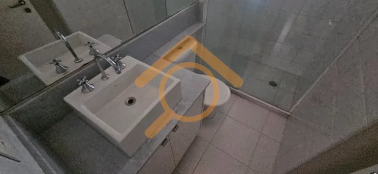 Imagem Casa de luxo no Condomínio Flora Park: 2 quartos, 2 suítes, 2 salas, 2 vagas na cidade de São Paulo, Jardim Marajoara - 160m².