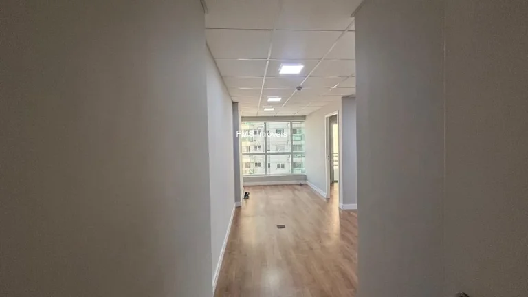 Imagem Sala Comercial para Locação na Consolação, São Paulo-SP: 1 Sala, 1 Banheiro, 1 Vaga de Garagem, 38m² de Área