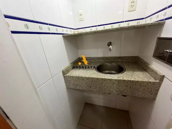 Imagem Av. Nilo Peçanha -Centro - - Ed. De Paoli - Alugo ótima sala com 36m² - andar alto - R$850,00