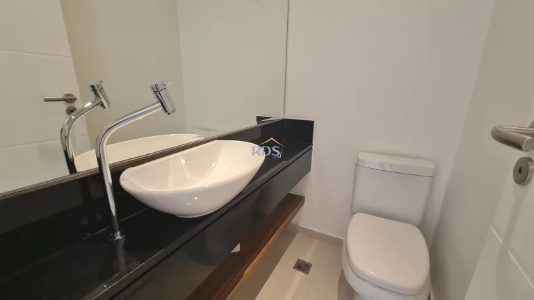 Imagem Vende lindo apartamento de 137m² com 3 suítes e 3 vagas na Vila Suzana