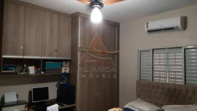Imagem Casa - Ribeirão Preto - Sumarezinho