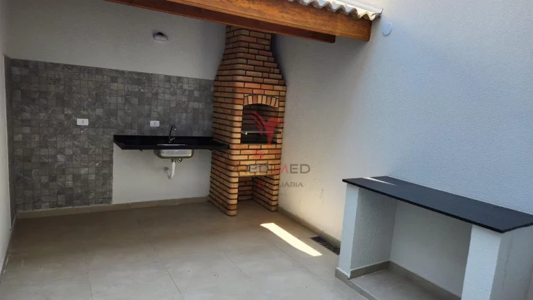 Imagem Vendemos casa NOVA com 3 Quartos e 2 Vagas,, na Av Sabara, no Bairro Vila São Pedro,SP