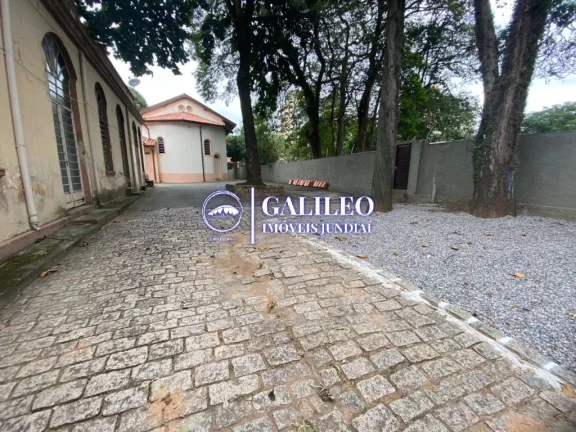 Imagem Aluguel de Área Comercial para Estacionamento no Largo São Bento | Jundiaí | São Paulo