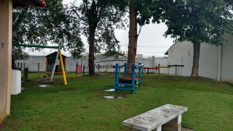 Imagem Casa à venda no bairro Condomínio Vista das Paineiras - Guaratinguetá/SP