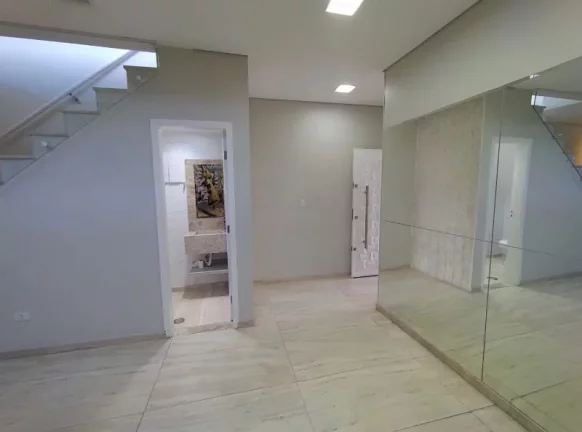 Imagem Sobrado triplex para venda no Ipiranga com 220mts