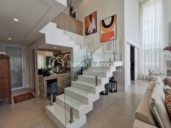 Imagem Magnífica casa mobiliada, construída há apenas 4 anos. Casa moderna, com sala de estar com pé di...