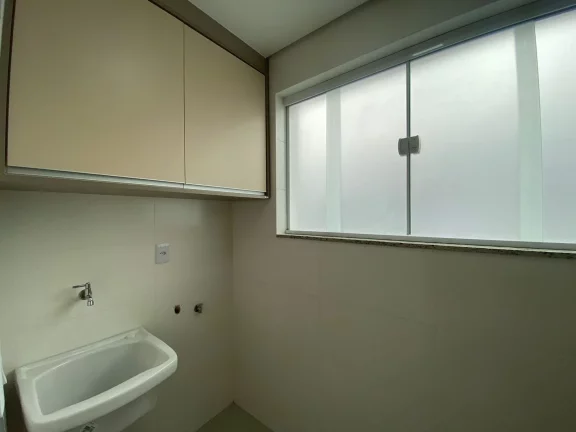 Imagem Sobrado duplex em villagio à venda com 2 suítes e Churrasqueira no bairro Campo Grande de Santos/SP