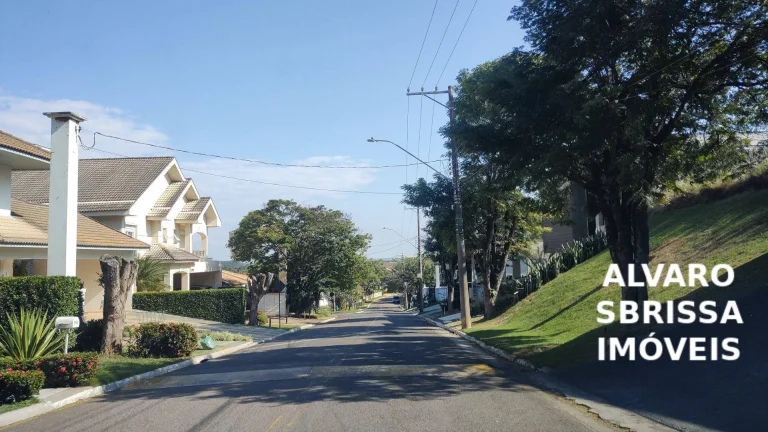 Imagem Casa Condomínio Theodora com mezanino e salão de 50 m2