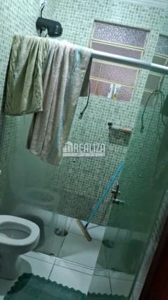 Imagem Casa com 4 Dormitórios no Conjunto Morada do Sol, em Uberaba