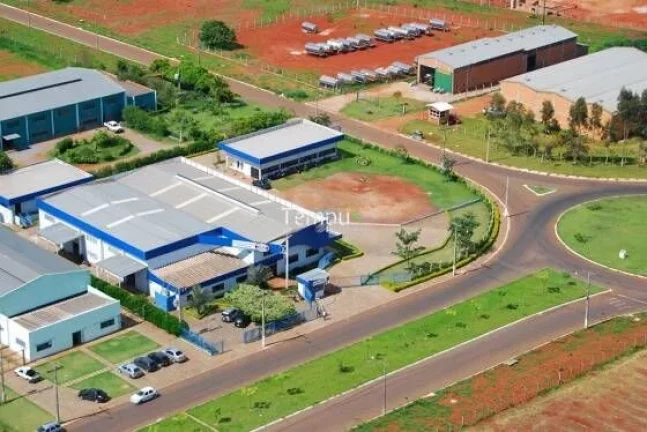 Aluguel Galpão Industrial, 5.000 M² área total, localizado polo industrial de Goianira - GO