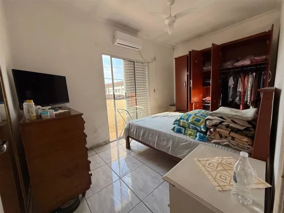 Imagem CASA COM 100 m² - QUIETUDE - PRAIA GRANDE SP