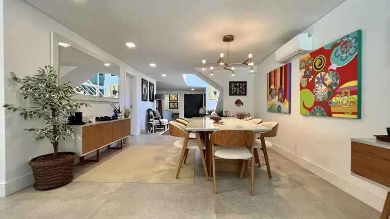 Imagem *Casa Moderna à Venda na Riviera de São Lourenço - Módulo 21*