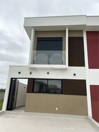 Imagem Casa à venda com 3 quartos, sendo 3 suítes, no condomínio Residencial The Square Village, Cotia - SP