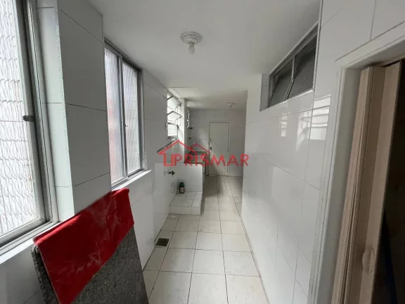 Imagem Oportunidade apartamento na praia do embaré em Santos, 1 vaga
