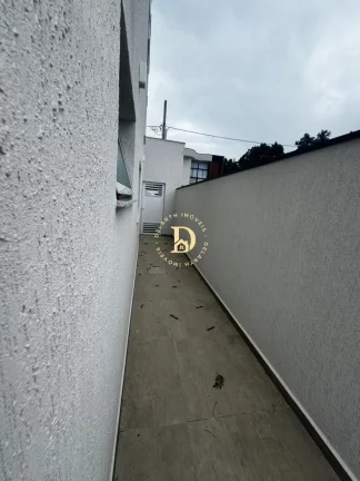 Imagem Casa Sobrado Condomínio - Residencial Golden Park - Jacareí - 3 Suítes - 180m²
