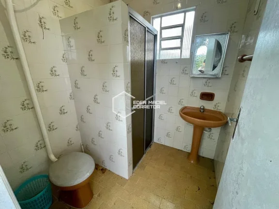 Imagem Casa Imperdível! Quase pé na areia e com uma vista deslumbrante do mar, esta é a oportunidade que...