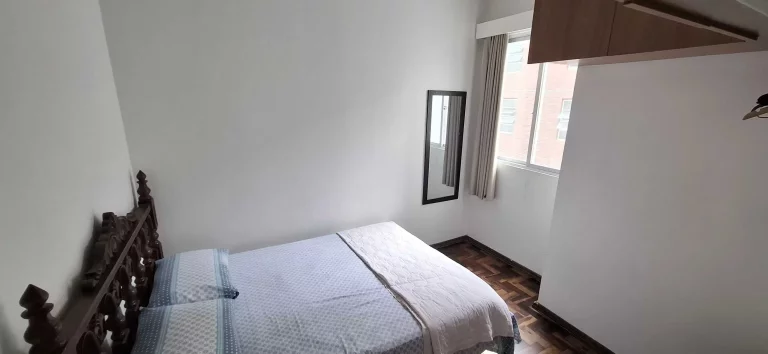 Imagem Apartamento vista mar mobiliado com 2 dormitórios e 1 vaga de garagem em Balneário Camboriú