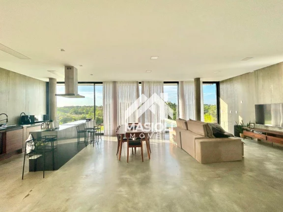 Imagem Casa Modernista em condomínio fechado