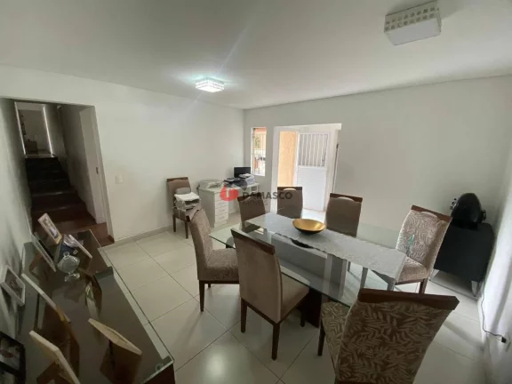 Imagem Casa à venda 3 Quartos, 1 Suite, 7 Vagas, Barcelona, São Caetano do Sul - SP