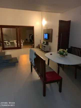 Imagem Casa à venda em rua pública no bairro Santa Lúcia - Confira detalhes!