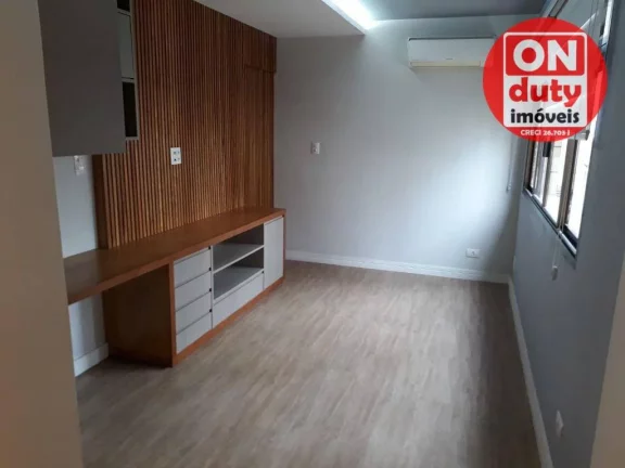 Imagem Apartamento com 3 dormitórios à venda, 211 m² por R$ 1.590.000,00 - Boqueirão - Santos/SP